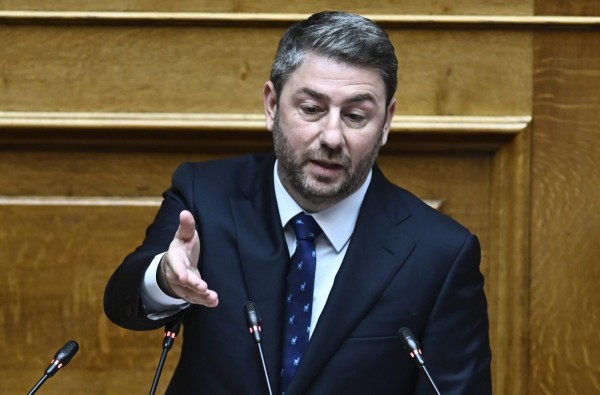 «Μετωπική» Ν.Ανδρουλάκη κατά της κυβέρνησης: «Δεν είστε μόνο άχρηστοι, είστε και επικίνδυνοι»