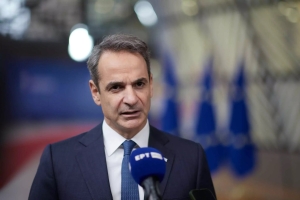 Κ.Μητσοτάκης: «”Όχι” στην παρένθετη μητέρα» αλλά θα επιτρέψει την υιοθεσία απροστάτευτων μικρών παιδιών από ομοφυλόφιλους