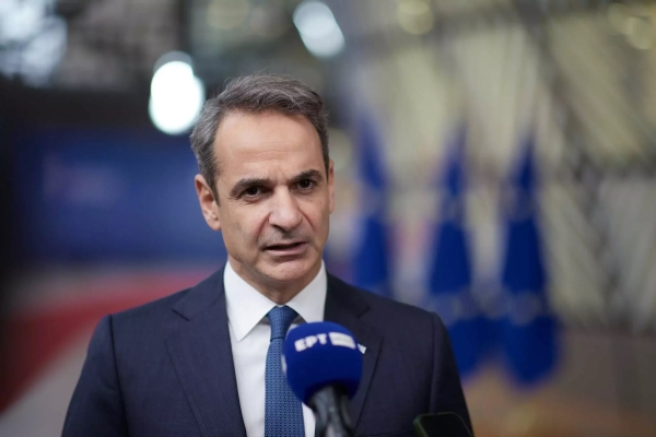Κ.Μητσοτάκης: «”Όχι” στην παρένθετη μητέρα» αλλά θα επιτρέψει την υιοθεσία απροστάτευτων μικρών παιδιών από ομοφυλόφιλους