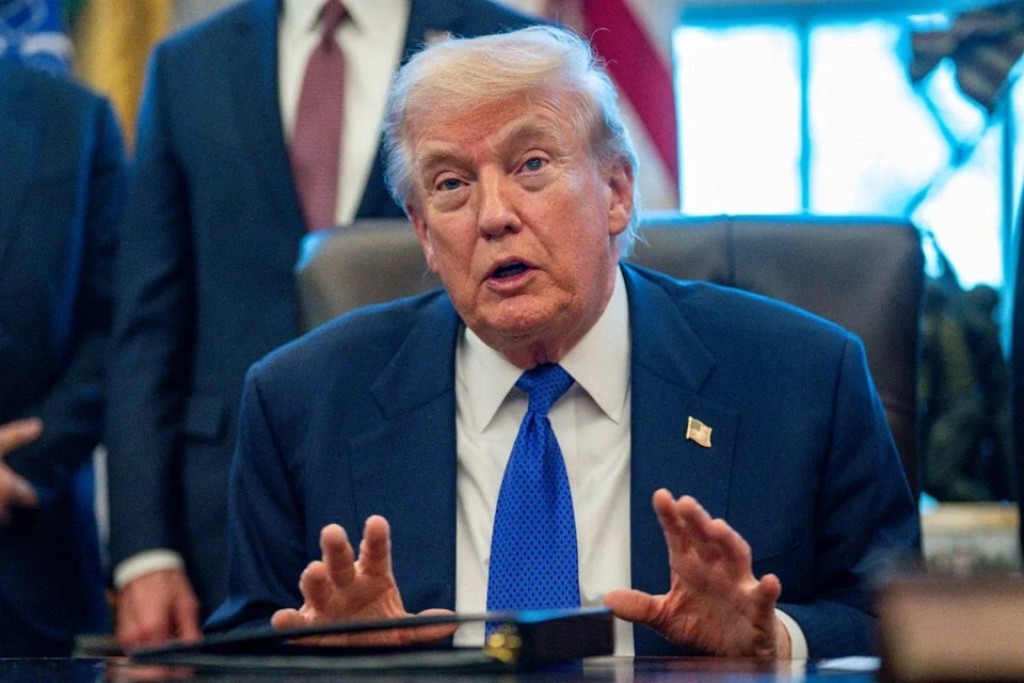 Ν.Τραμπ: «Θέλω ο Β.Πούτιν να βάλει τέλος στον πόλεμο στην Ουκρανία» (βίντεο)