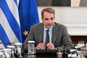 Μητσοτάκης: Στηρίζουμε ευάλωτους συμπολίτες μας απέναντι στη μισαλλοδοξία – Να εφαρμοστεί ο νόμος στα Πανεπιστήμια