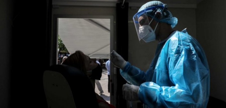 Σύψας: Αν η κατάσταση το επιβάλλει θα εισηγηθούμε περιορισμό για τους άνω των 65
