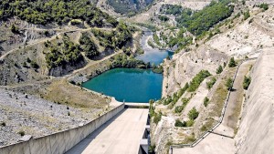 ΠΑΣΟΚ για επίσκεψη Χατζηδάκη στο Φράγμα Μεσοχώρας: Δεν λείπουν οι επισκέψεις – λείπει το έργο