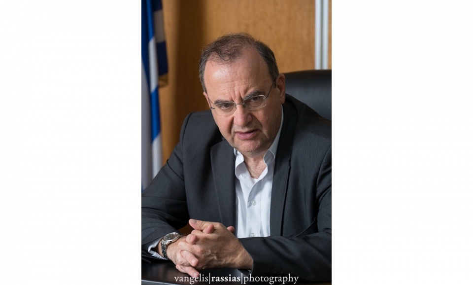 Η κυβέρνηση ευθύνεται, που μ’ ένα χιονιά κόβεται το ρεύμα, το νερό και οι δρόμοι