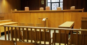 Πρωτοδικείο Αθηνών: Δικηγόρος πήγε με περίστροφο μέσα στην δικαστική αίθουσα