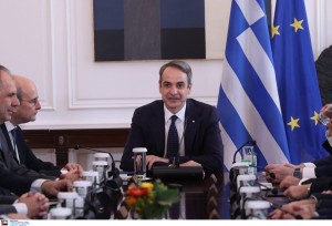 Κ.Μητσοτάκης: Αύξηση κατώτατου μισθού στα 880 ευρώ από 1η Απριλίου