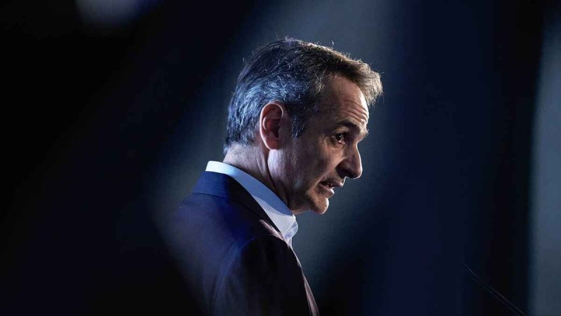 Ο Κ.Μητσοτάκης πανηγυρίζει γιατί δίνει «πρόωρα» 13 δισ. ευρώ στους δανειστές αντί να τα επενδύσει στην ελληνική οικονομία!