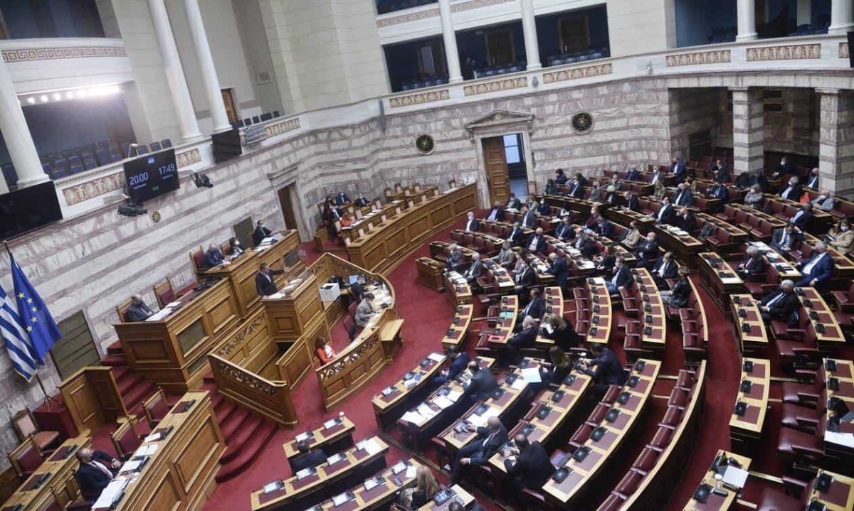 Πιθανώς χωρίς έδρα ξανά το ΠΑΣΟΚ και το ΚΚΕ στην Αιτωλοακαρνανία