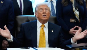 Ο Ν.Τραμπ ανακοίνωσε δασμούς 10% για 8 χώρες της Ευρώπης: Ποιες βρίσκονται στη λίστα