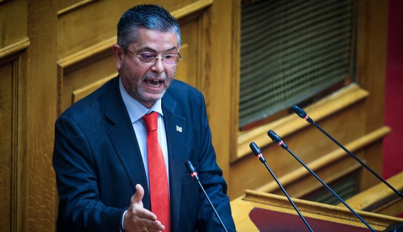 Ο βουλευτής Παύλος Σαράκης στηρίζει Καρυστιανού