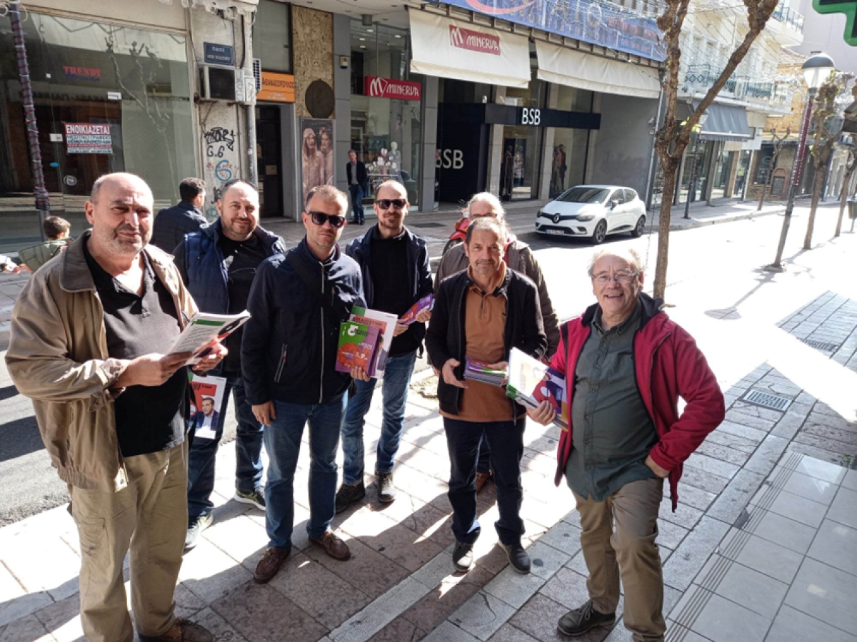 «Eξόρμηση ενάντια στη ακρίβεια» από μέλη του ΣΥΡΙΖΑ στο Αγρίνιο