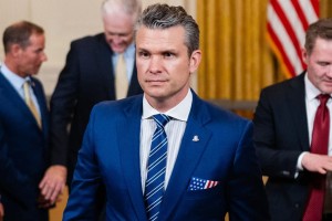 Π.Χέγκσεθ: «Ο αμερικανικός στρατός είναι έτοιμος να εκτελέσει οποιαδήποτε απόφαση λάβει ο Ν.Τραμπ»