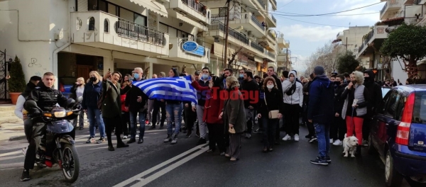Με «Μακεδονία Ξακουστή» η νέα μεγάλη συγκέντρωση στον Εύοσμο κατά του lockdown και της δομής παράνομων μεταναστών