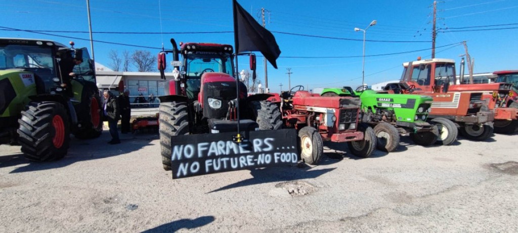 Δικογραφίες για τους αγρότες στην Δυτική Ελλάδα – Κατηγορούνται για παρακώλυση συγκοινωνιών