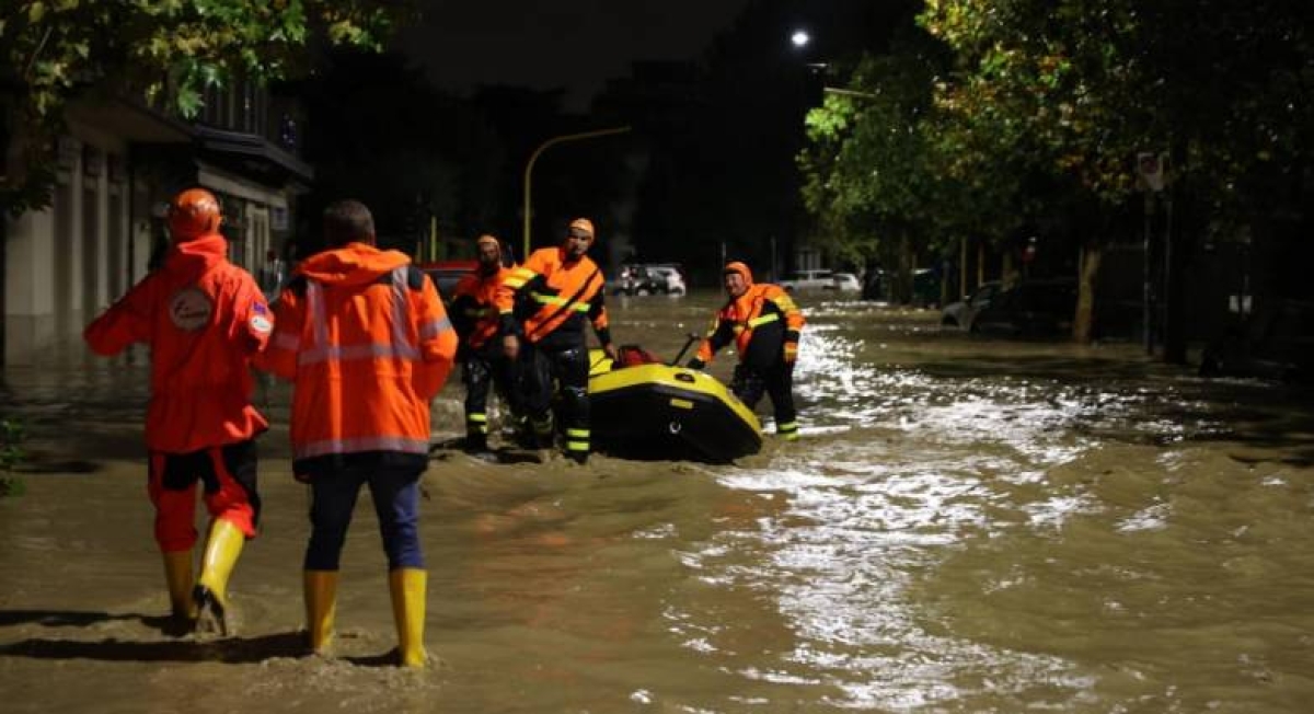 Ιταλία: Τεράστιες καταστροφές, επτά νεκροί και δυο αγνοούμενοι από το κύμα κακοκαιρίας που χτύπησε τη χώρα