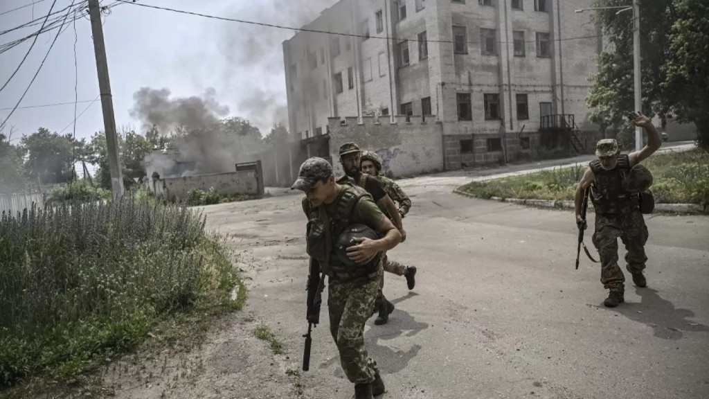 Βίντεο-σοκ: Εκατοντάδες εκτελεσμένοι ρωσόφωνοι από τις ουκρανικές δυνάμεις στο Σελίντοβο
