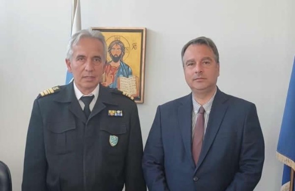 Επίσκεψη του Θανάση Παπαθανάση στο Λιμεναρχείο Μεσολογγίου – Στήριξη στο έργο του Λιμενικού Σώματος και στις υποδομές της περιοχής