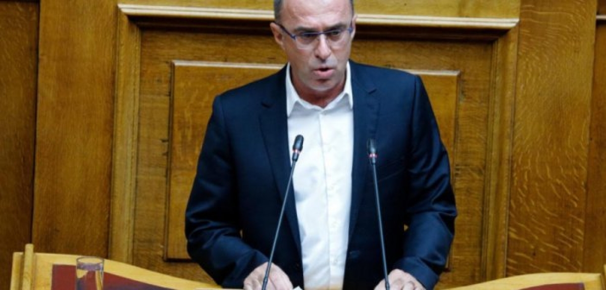 Ν. Παπαναστάσης: Η κυβέρνηση σκόπιμα κρύβει ότι γίνεται εμπόλεμος εταίρος της κυβέρνησης Ζελένσκι