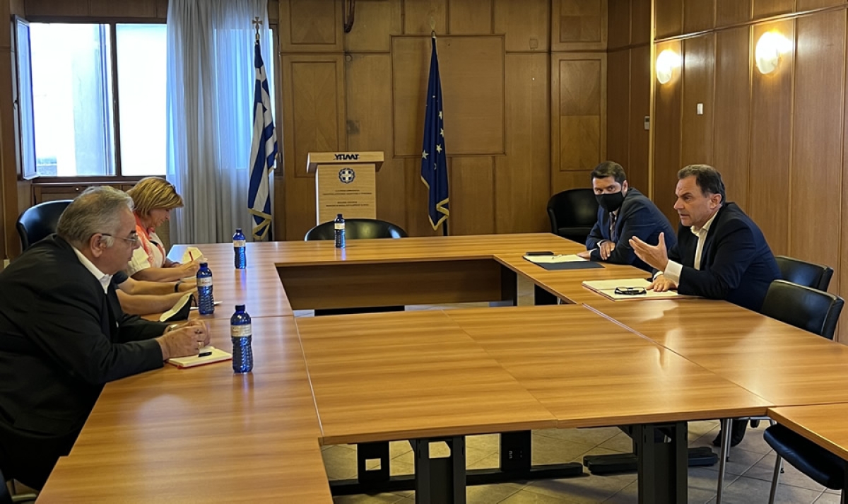 Συνάντηση Γεωργαντά με αντιπροσωπεία του ΚΚΕ
