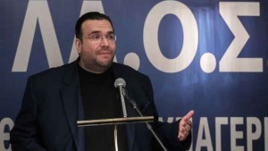 Καμπούρης: Ποινική δίωξη για πέντε κακουργήματα σε βάρος του παρουσιαστή και της συζύγου του