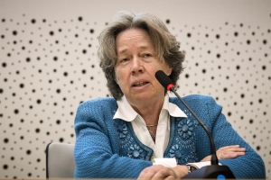 Απίστευτη παραδοχή Λινού: Κλείνοντας τους ανθρώπους μέσα αυξήσαμε τη διασπορά – Είχαμε λάθος στοιχεία