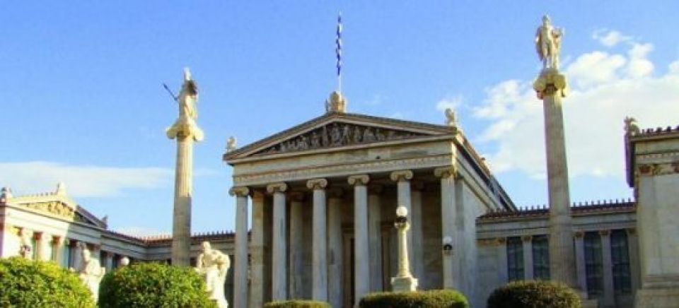 Λεφτά, κουμάντα και ιδεολογία για την υποτιθέμενη πνευματική ελίτ