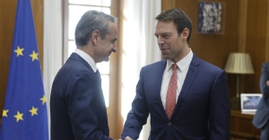 Κατηγορηματικές διαψεύσεις Μαρινάκη και Διαματάρη για «υπουργοποίηση» Κασσελάκη – Τι απαντά ο ΣΥΡΙΖΑ
