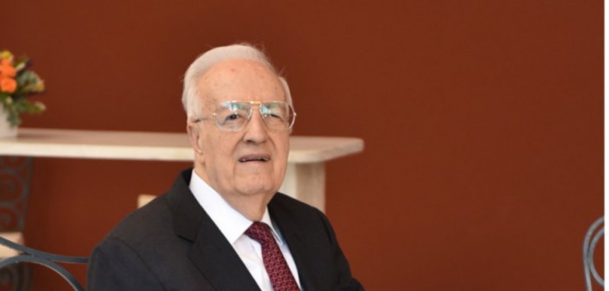 Από ανακριτής στο Αγρίνιο… Πρόεδρος της Δημοκρατίας – Η σταδιοδρομία του Χρήστου Σαρτζετάκη