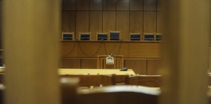 Ο νέος Ποινικός Κώδικος αθώωσε 50χρονο που είχε καταδικαστεί για εκμετάλλευση πόρνης