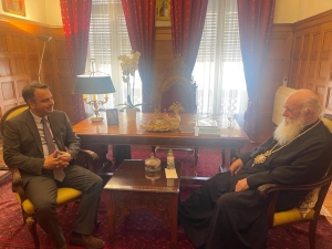 Συνάντηση του Θανάση Παπαθανάση με τον Αρχιεπίσκοπο Αθηνών και πάσης Ελλάδος, κ.Ιερώνυμο