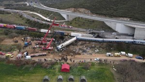 Τέμπη: Αντίστροφη μέτρηση για την Προανακριτική πολιτικών προσώπων – Τι προβλέπει η πρόταση του ΠΑΣΟΚ