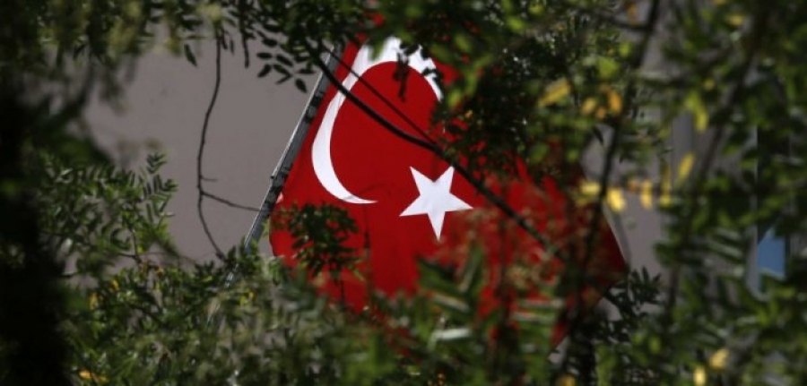 Τουρκία σε Ελλάδα: Να εκδοθούν τώρα οι 8 αξιωματικοί που συμμετείχαν στο πραξικόπημα