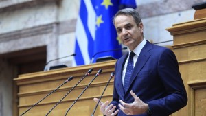 Μητσοτάκης στην ΚΟ της ΝΔ: «Όχι στη μίζερη εσωστρέφεια και τις ανασφάλειες – Να ιδρώσουμε μαζί τη φανέλα»