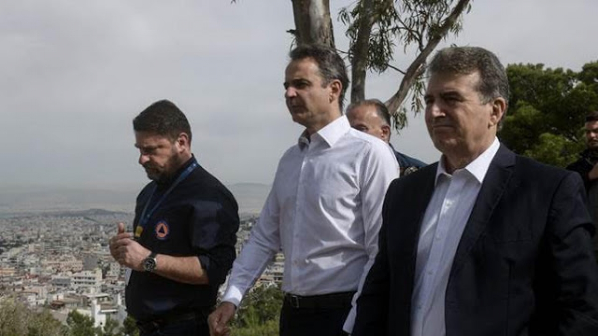 Ένα κράτος που μισεί τους Έλληνες