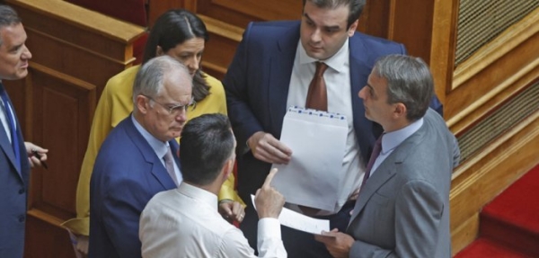 Βουλή: Πρόεδρος ξανά ο Κωνσταντίνος Τασούλας με 249 ψήφους