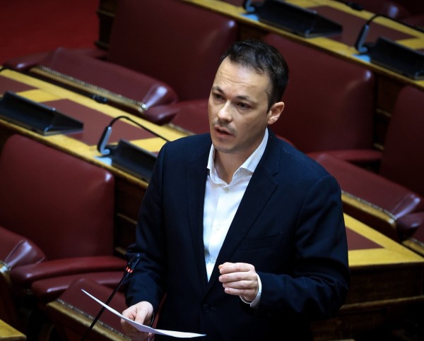Προβλήματα επιφέρει η μείωση των δρομολογίων της γραμμής Ρίου - Αντιρρίου