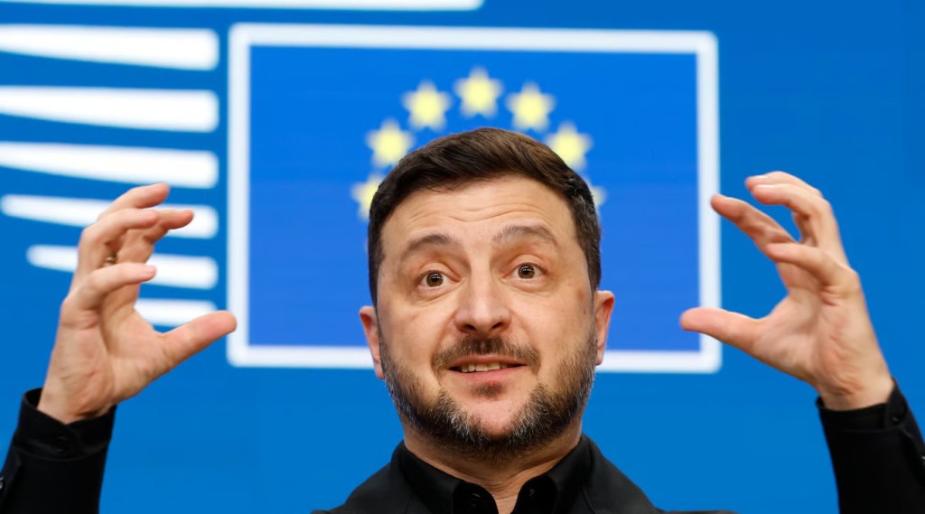 Ζελένσκι: «Θέλω 800 δισ.€ από ΕΕ και ΗΠΑ για να ανοικοδομήσω την Ουκρανία»
