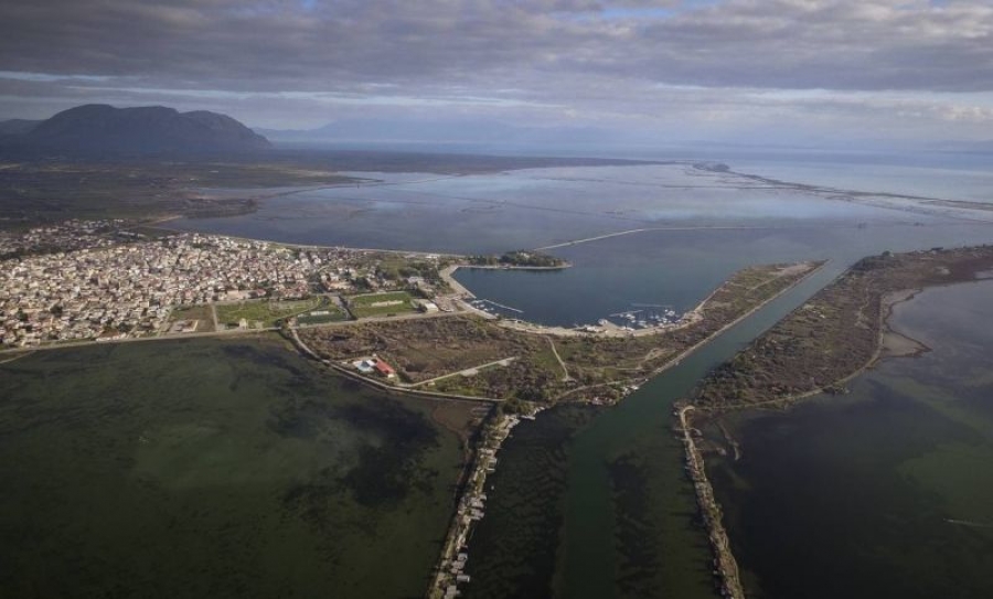 Γιατί δεν κατατέθηκαν ακόμη οι προτάσεις για τα έργα στη Λιμνοθάλασσα;