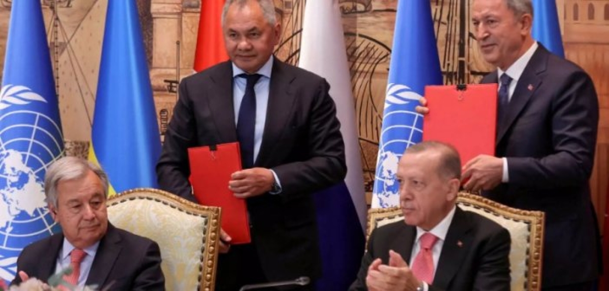 Συμφωνία Ρωσίας – Ουκρανίας για τον απεγκλωβισμό 20 εκατ. τόνων σιτηρών στην Κωνσταντινούπολη – Πτώση των τιμών παγκοσμίως