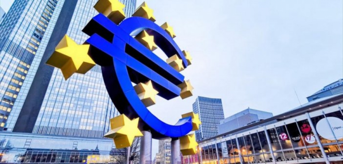 Η Φρανκφούρτη μπορεί να ανοίξει το παράθυρο για πρόωρες εκλογές