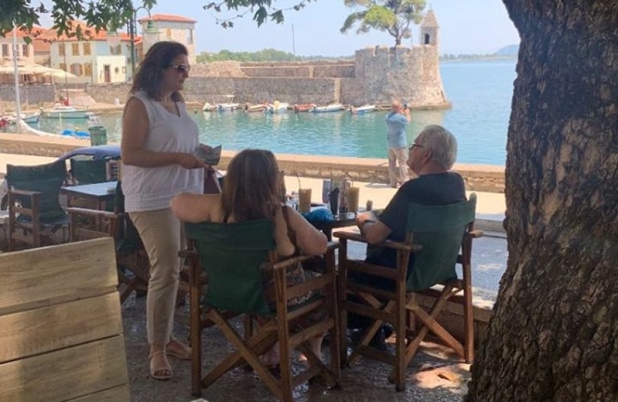 Σε Ναυπακτία, Παρακαμπύλια και Νεάπολη η Κατερίνα Κιτσάκη