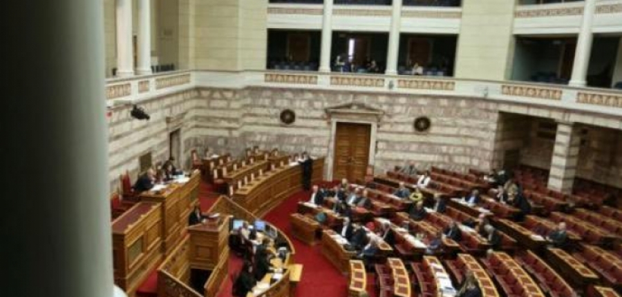 Βουλή: «Πέρασε» από την επιτροπή το νομοσχέδιο για ΕΝΦΙΑ και 120 δόσεις