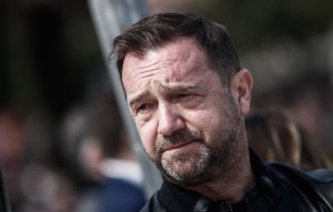 Ν.Πλακιάς: «Η απάντηση στο πώς είναι όρθιος ο γονιός που έχασε το παιδί του» – Η ανάρτησή του με λόγια του Λ.Ενρίκε