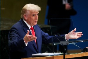 Ο Τραμπ επιλέγει την Ελλάδα ως πύλη του αμερικανικού LNG προς την Ευρώπη