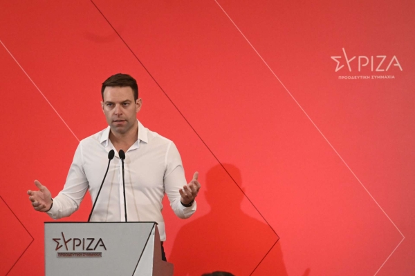 Κασσελάκης: Η υπόκλιση Γεραπετρίτη στον Ερντογάν δεν τιμά την χώρα – Να δοθούν εξηγήσεις από τον Πρωθυπουργό