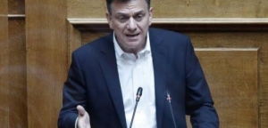 Μωραΐτης: Ο Μητσοτάκης ασκεί προσωπική εξωτερική πολιτική και μυστική διπλωματία