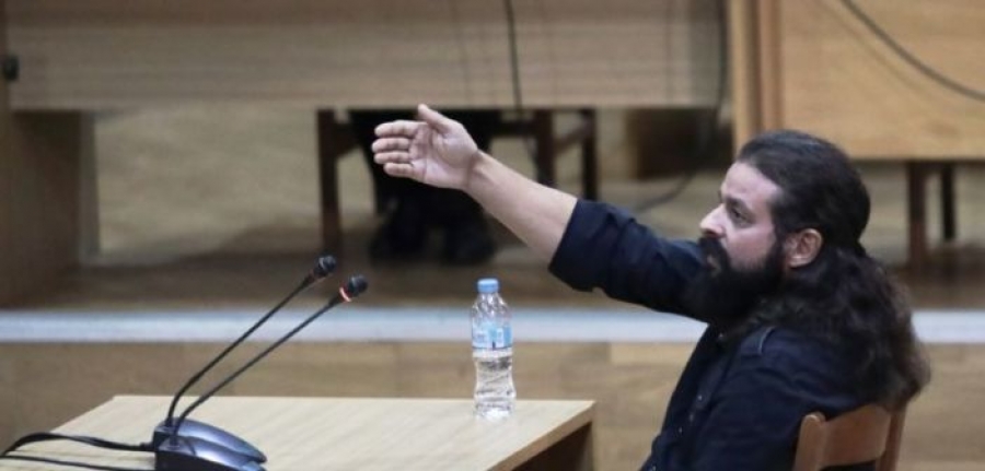 Δίκη Χρυσής Αυγής – Μπαρμπαρούσης: «Μου αρέσει να χαιρετάω ναζιστικά»!