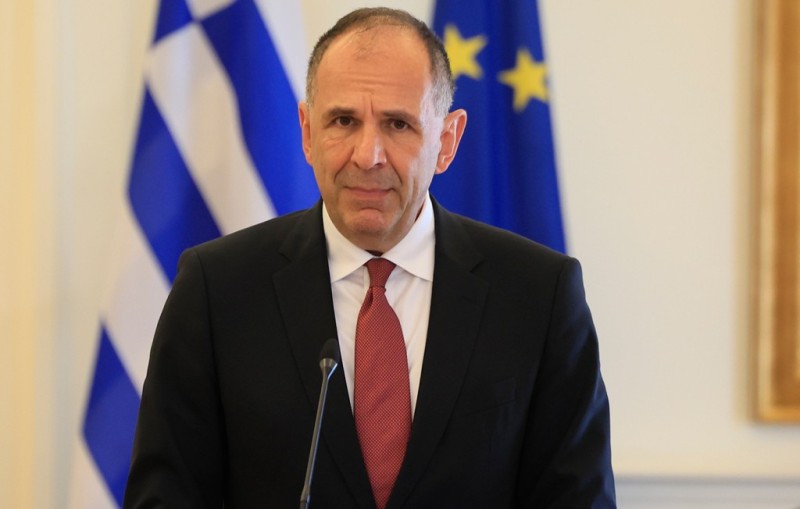 Το woke μήνυμα του Έλληνα ΥΠΕΞ Γ.Γεραπετρίτη για το 2026: Ονειρεύεται «ανοχές» και «διαφορετικότητες»!