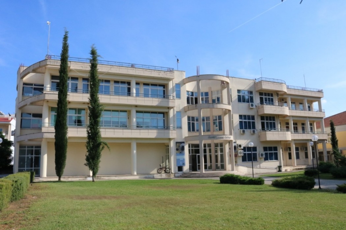 Επίκαιρη ερώτηση του ΚΚΕ για τα προβλήματα από τις συγχωνεύσεις-καταργήσεις-μετακινήσεις πανεπιστημιακών τμημάτων