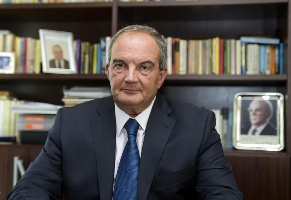 Καραμανλής για Συμφωνία των Πρεσπών: Αδικαιολόγητη βιασύνη, άλλοι επείγονται όχι η Ελλάδα!
